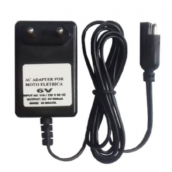 Kit Carregador de Bateria 6Vdc 800mAh+Bateria Selada 6V 4,5AH Recarreg�vel Moto Eletrico e Brinquedos
